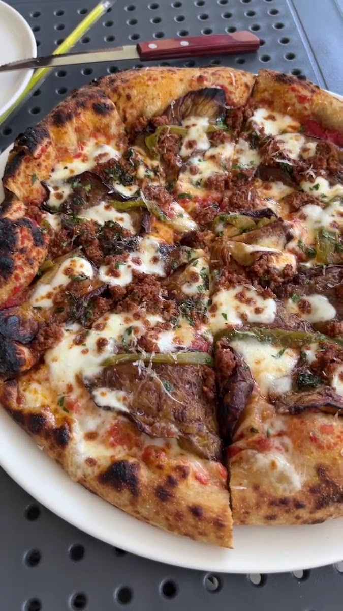 Unica ekşimaya pizza — photo 3