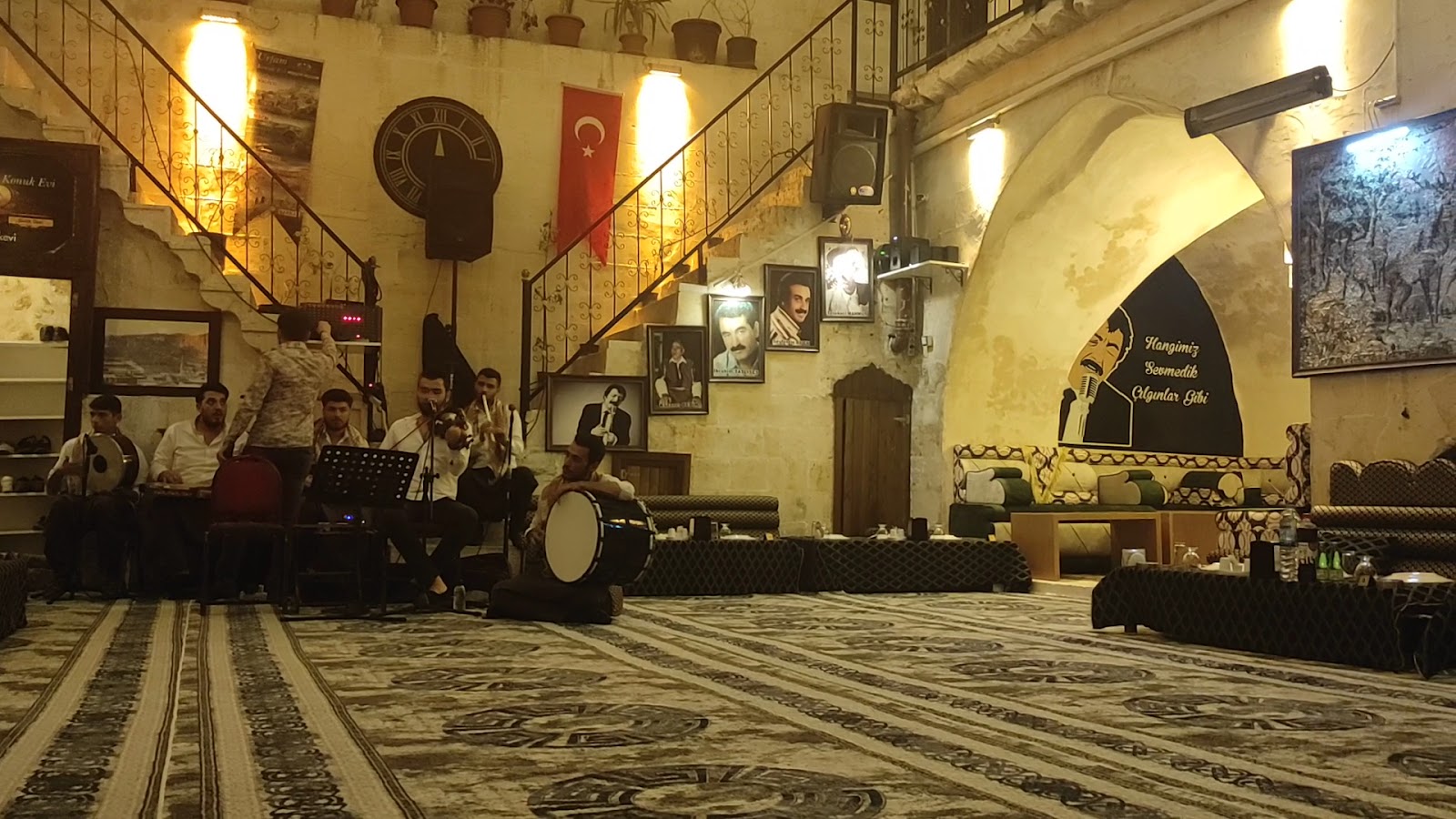 Urfam Konukevi Sıra Gecesi Konaklama Otel - Kadir EMEK — fotoğraf 5