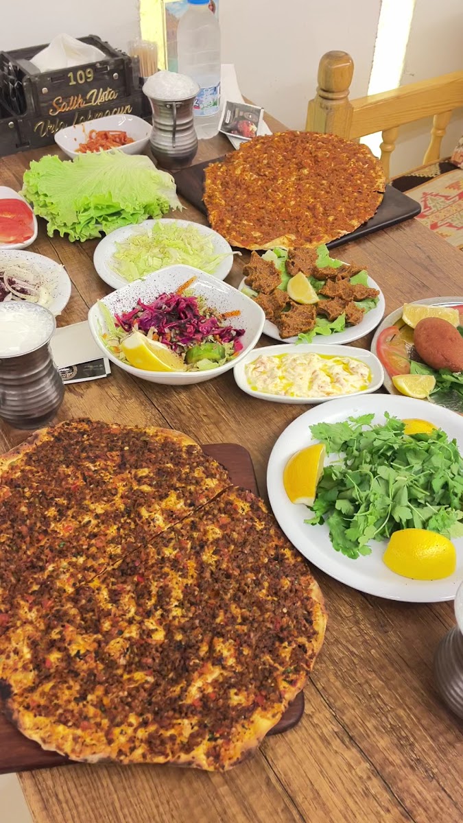 URFA LAHMACUN ( Salih Usta) — fotoğraf 3