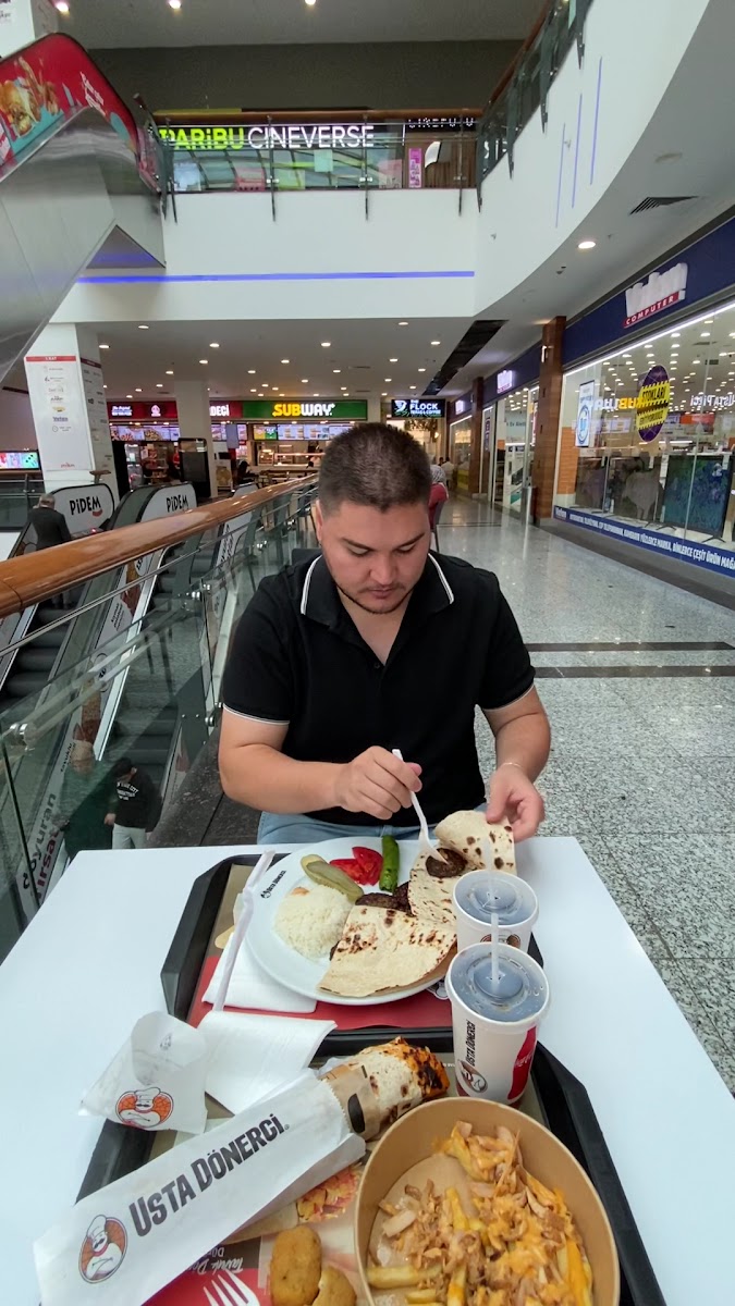 Usta Dönerci - Podıum Avm — fotoğraf 5