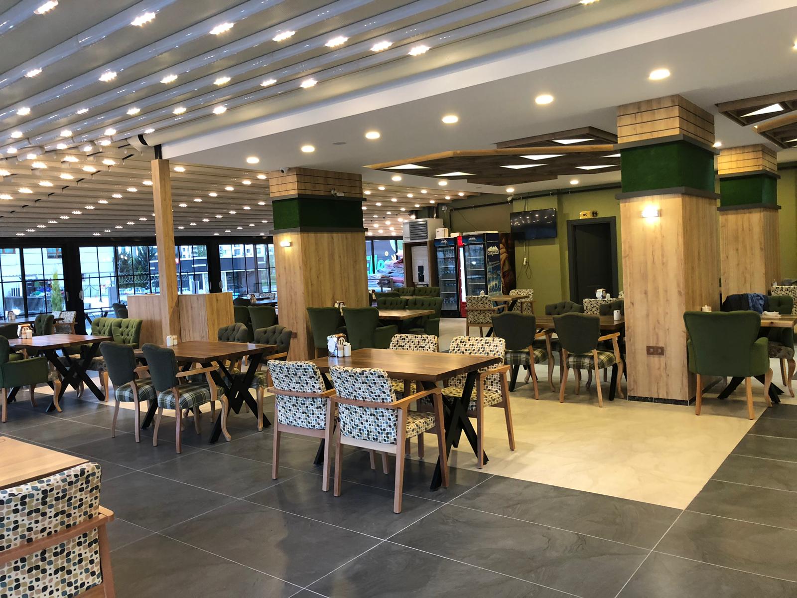 USTA ELLER KÜNEFE BAKLAVA KADAYIF KAYAPINAR DİYARBAKIR — fotoğraf 1