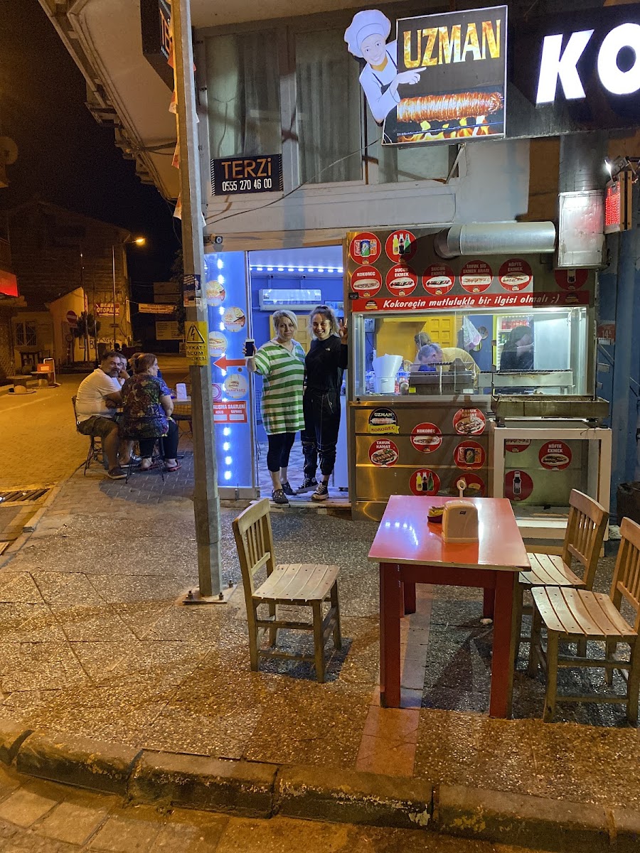 Uzman Köfte & Kokoreç — fotoğraf