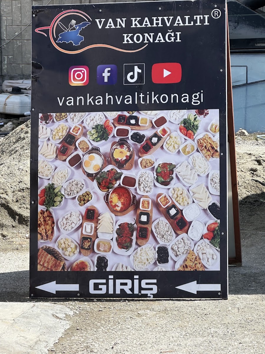 VAN KAHVALTI KONAĞI | Deniz Manzaralı — fotoğraf 4