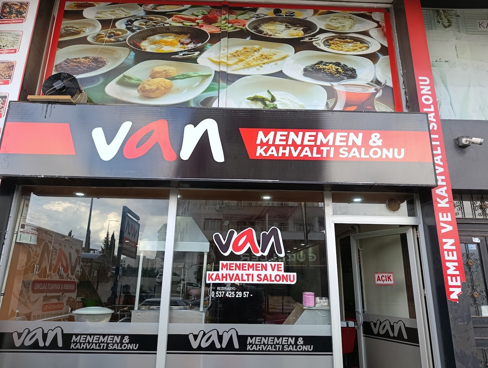 Van Menemen ve Kahvaltı Salonu metin demirhan Kahta — photo 2