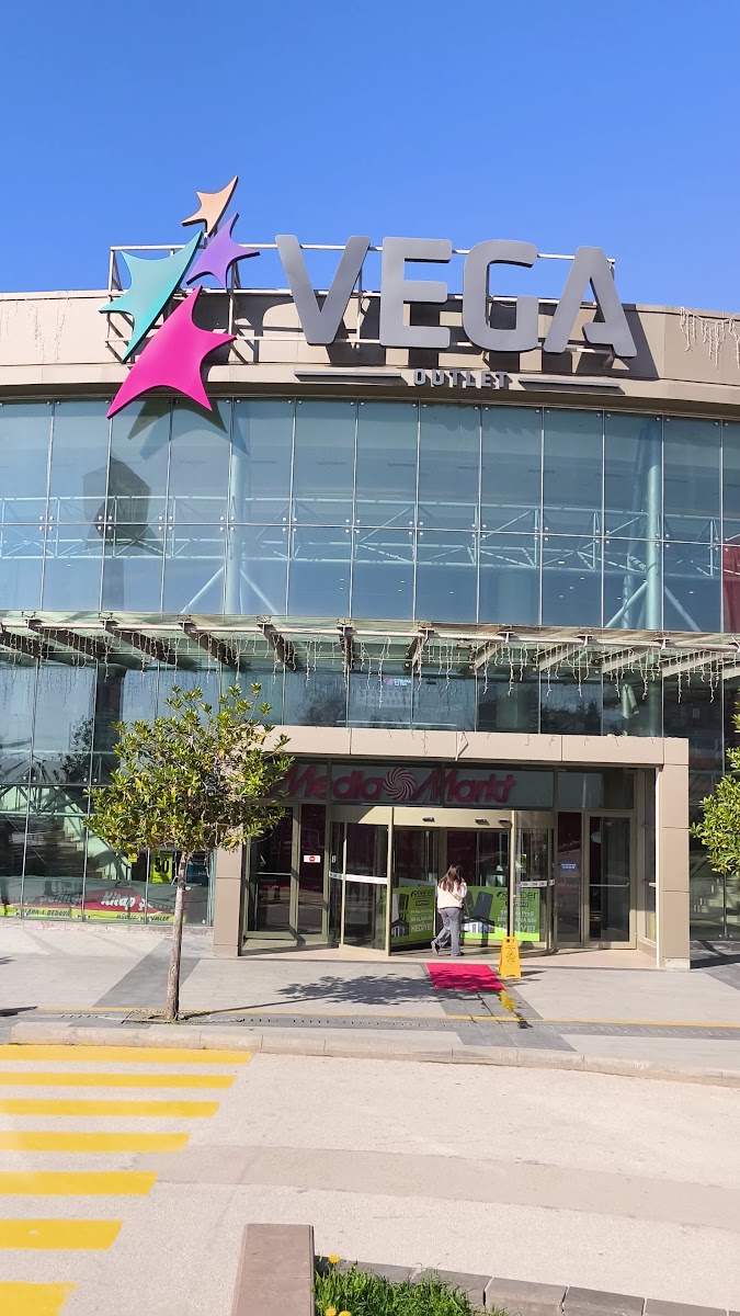 Vega Outlet — fotoğraf