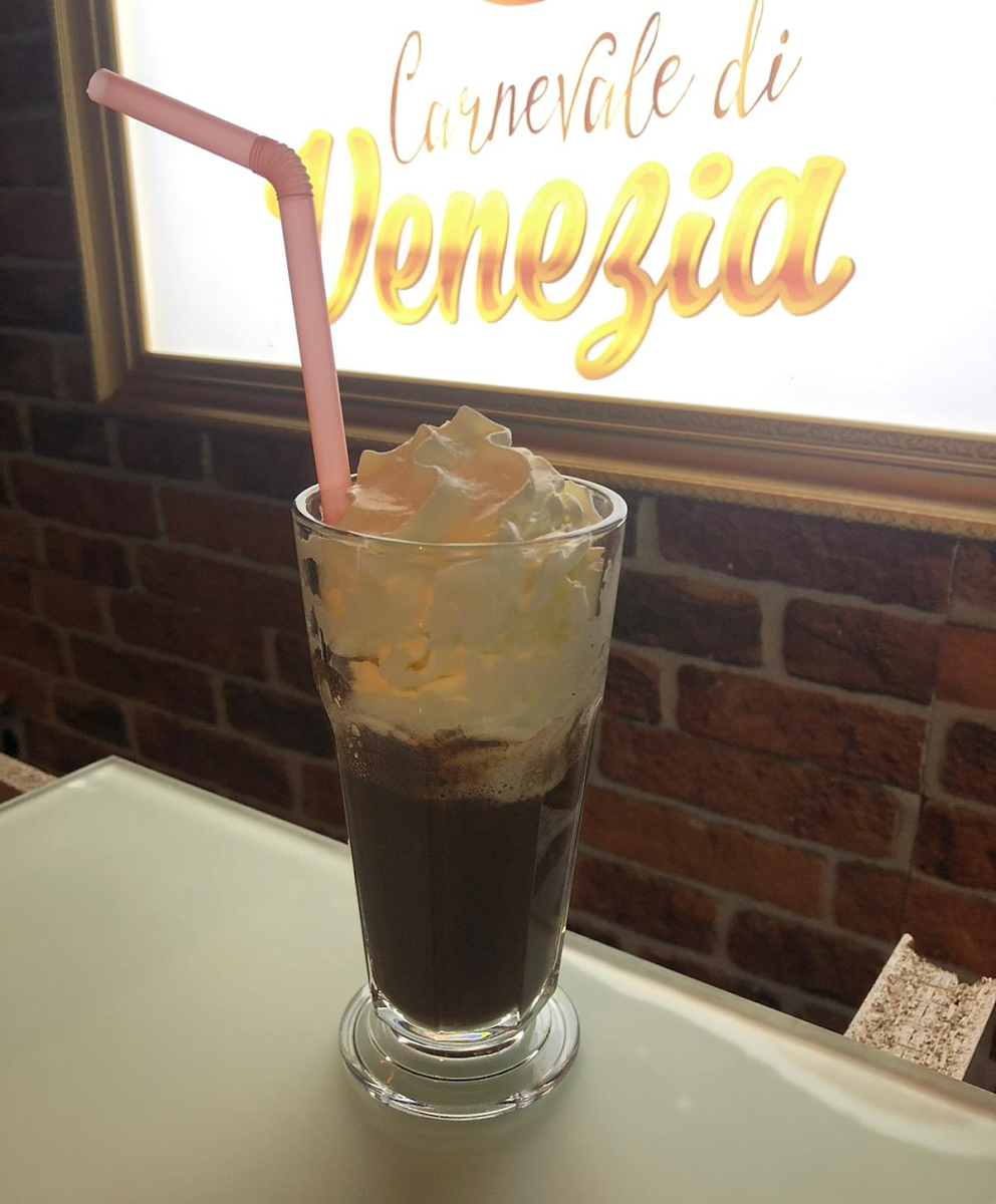 VENEZİA CAFE AVCILAR — photo 3