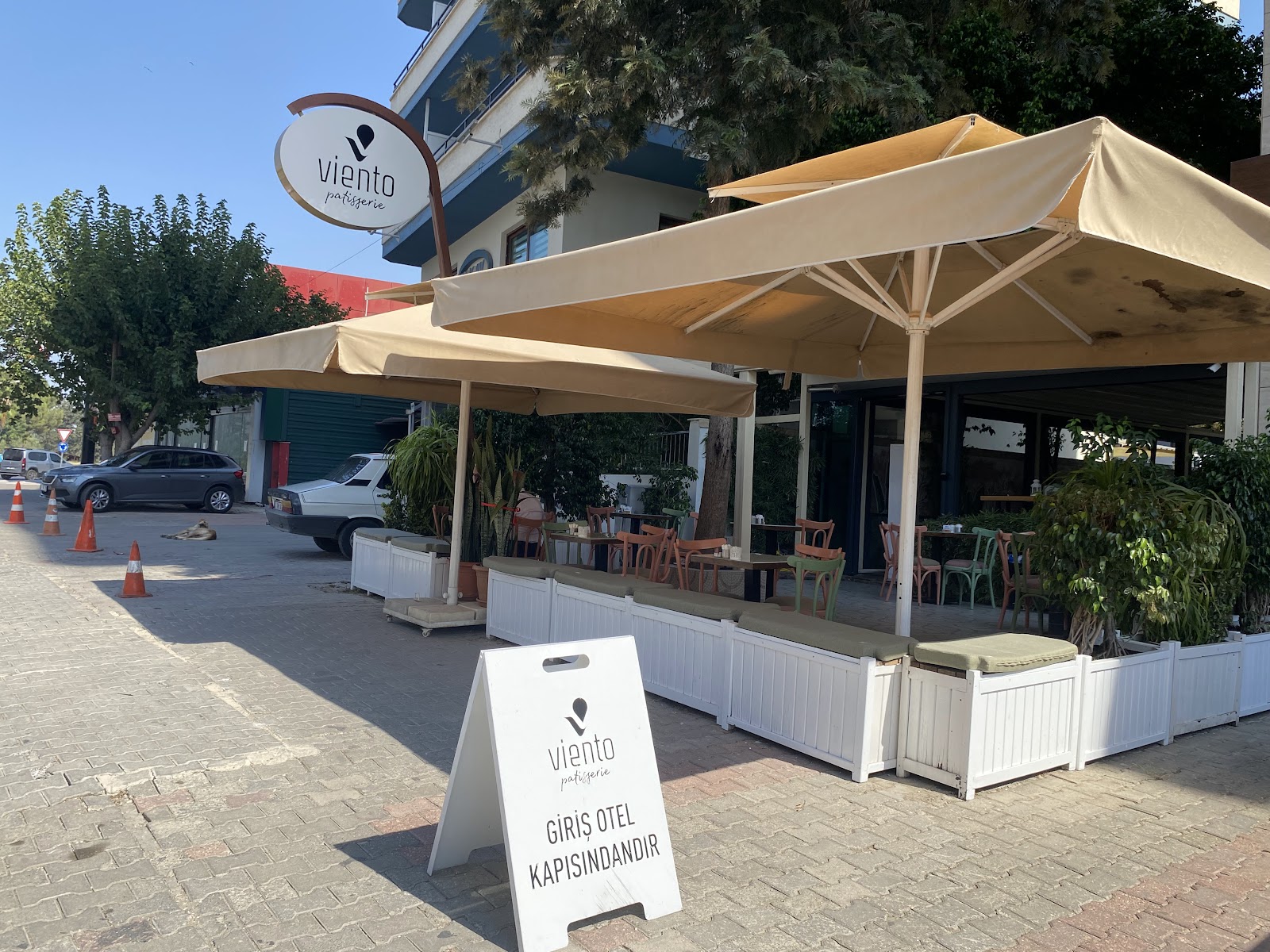 Viento Patisserie — photo 2