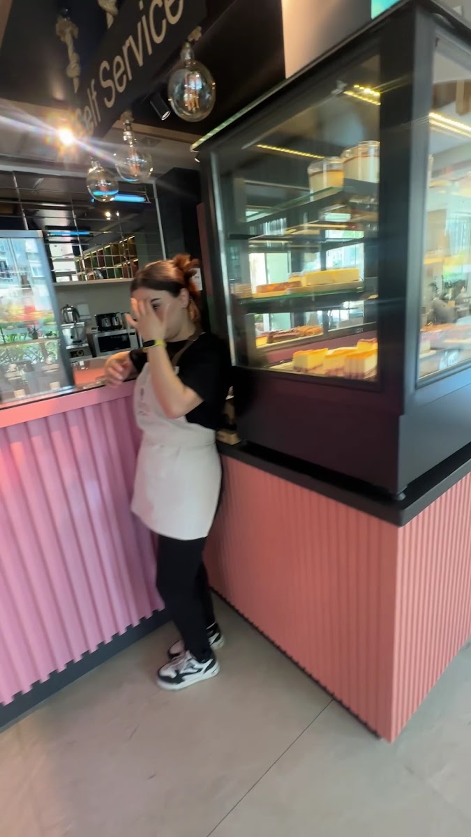 Viento Patisserie — photo 3