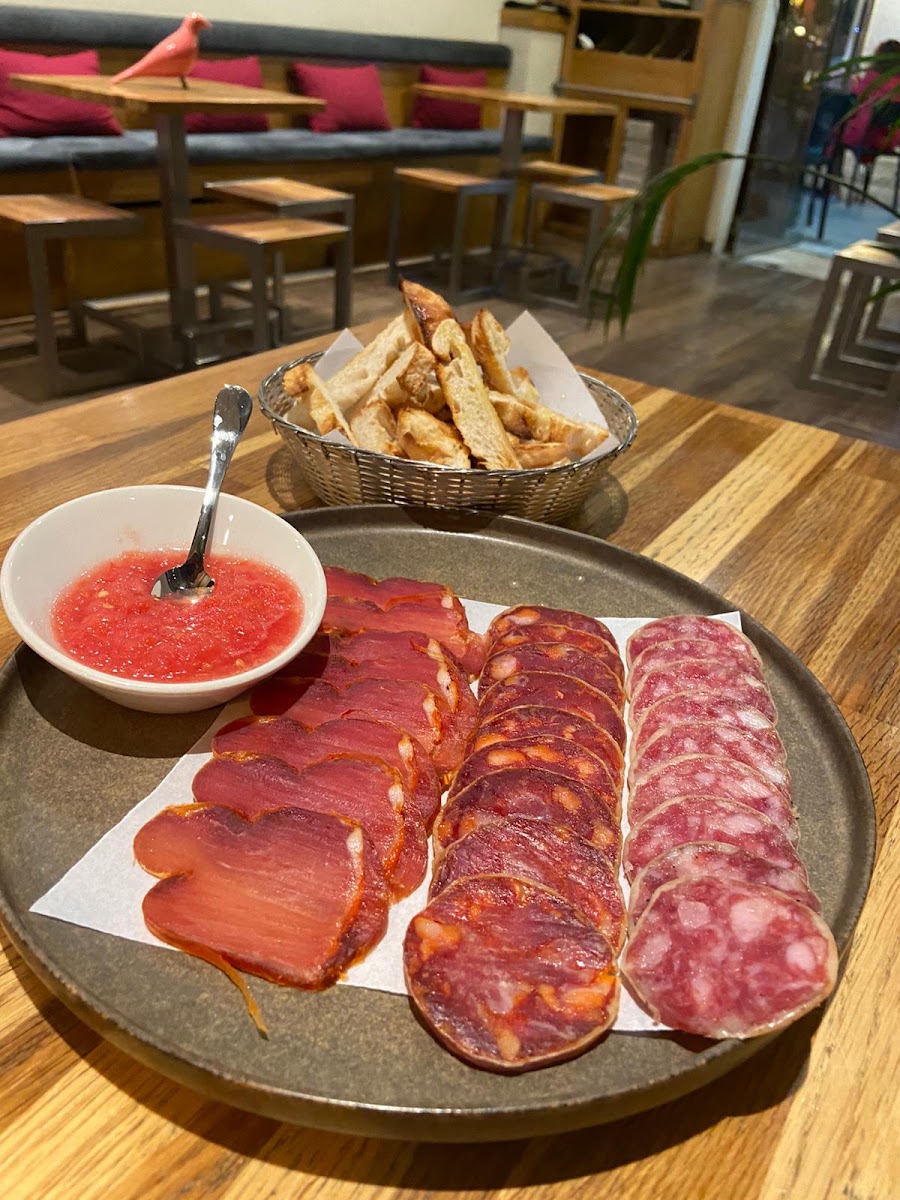 Vinos & Tapas La Azotea — fotoğraf 5