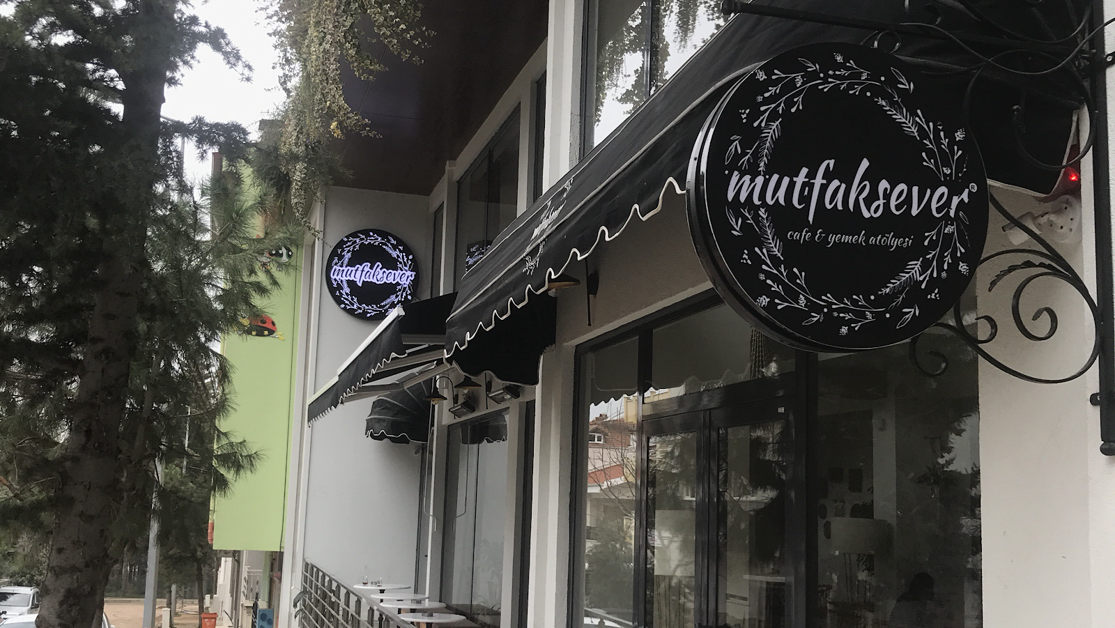 WAFFLECI AKIN DENİZLİ — fotoğraf
