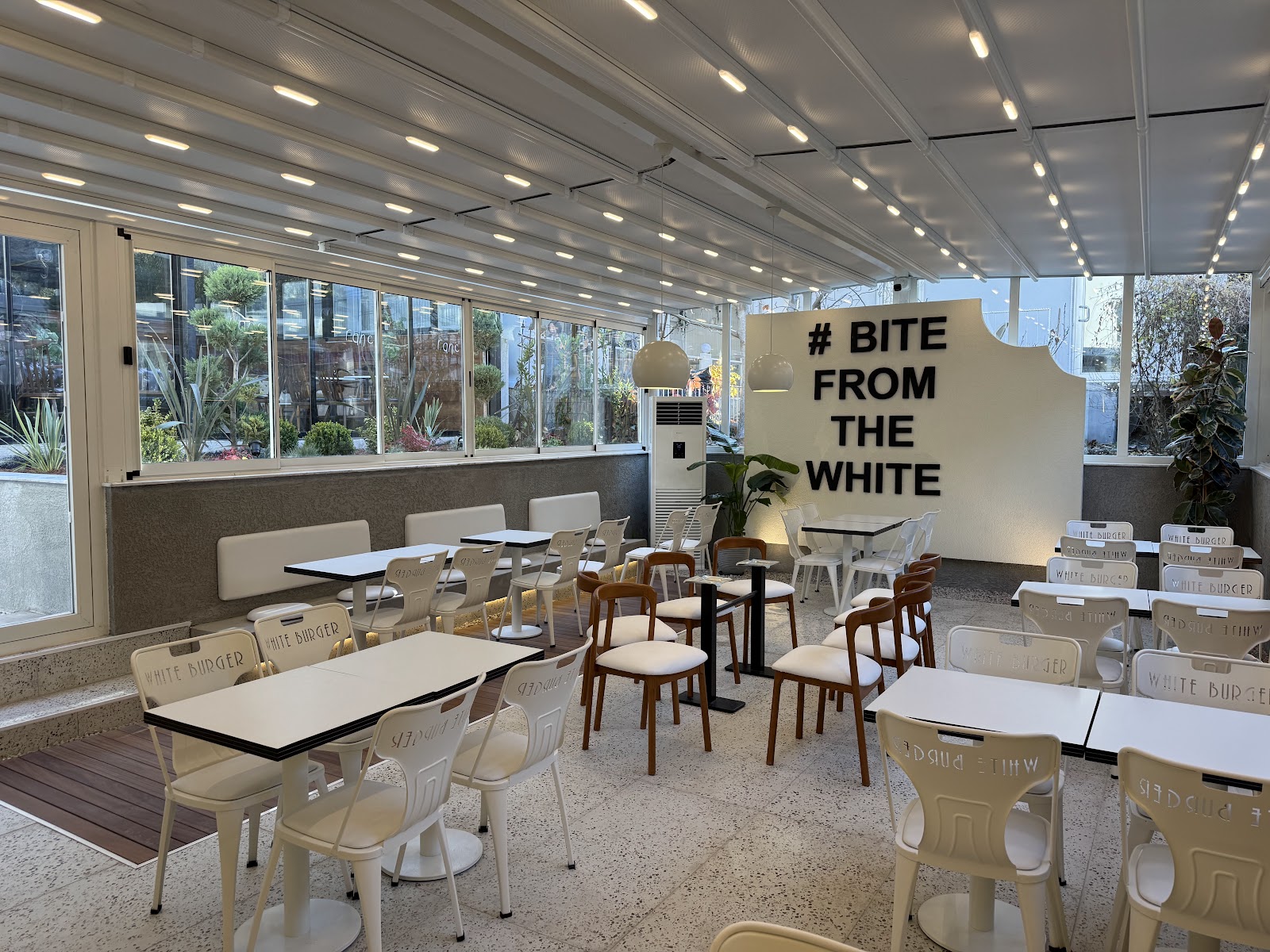 White Burger By Serhat Doğramacı Ankara Ümitköy — fotoğraf