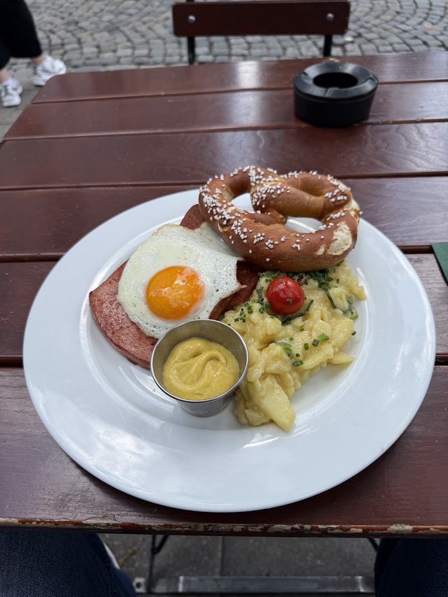 Wirtshaus Zur Brez´n — photo 3