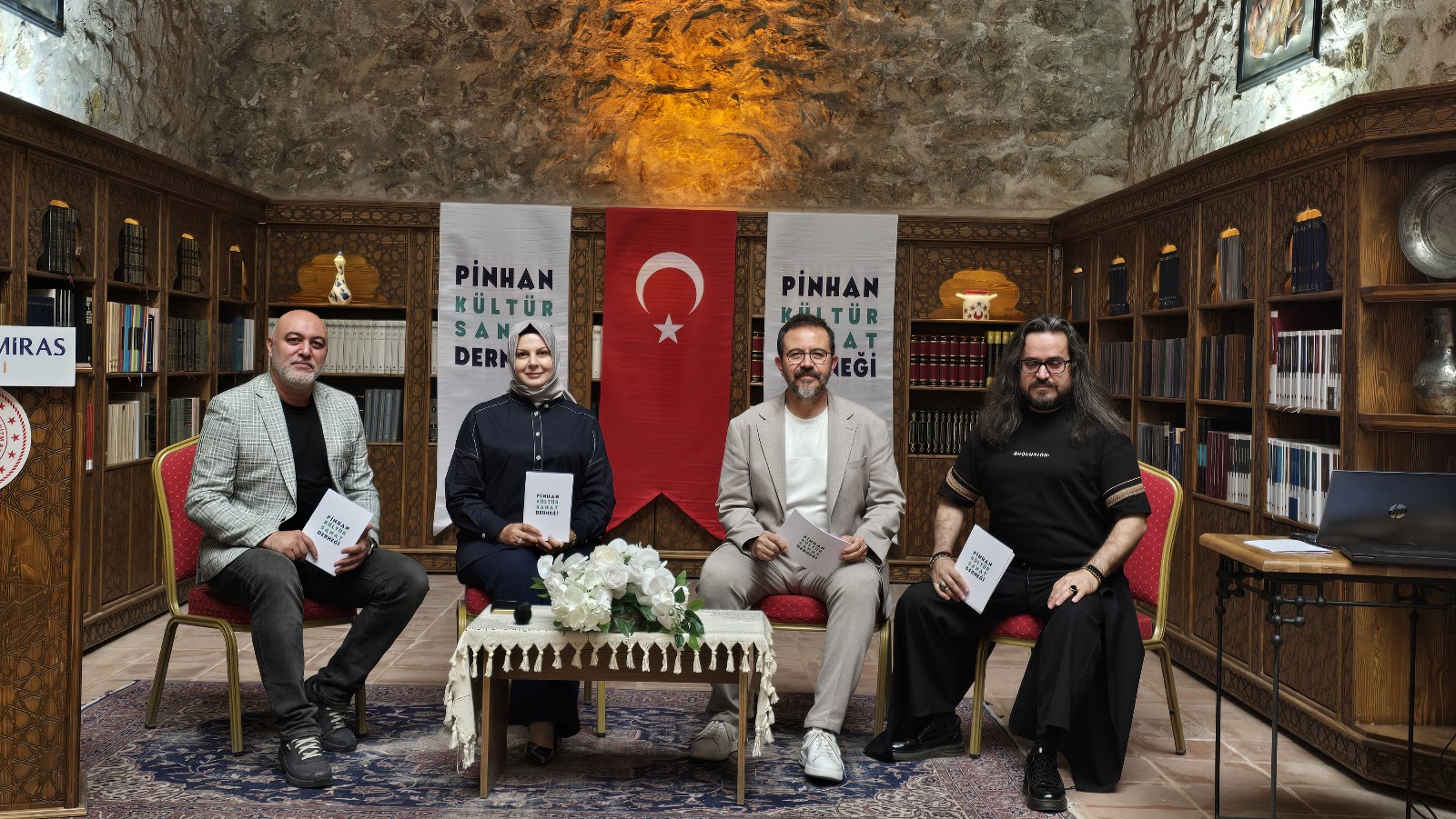 Yağıbasan Medresesi — fotoğraf 2