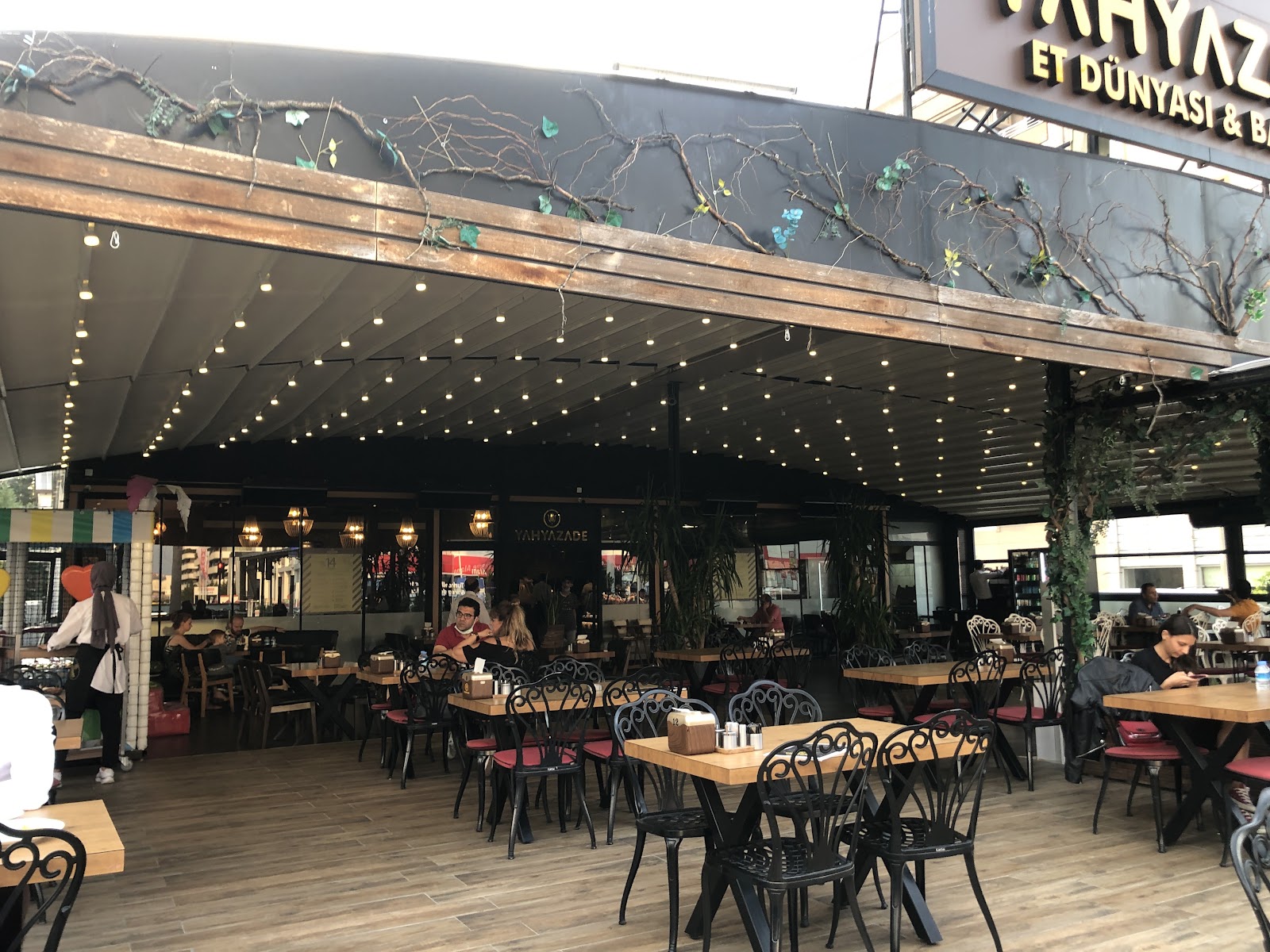 Yahyazade Restoran — fotoğraf 1
