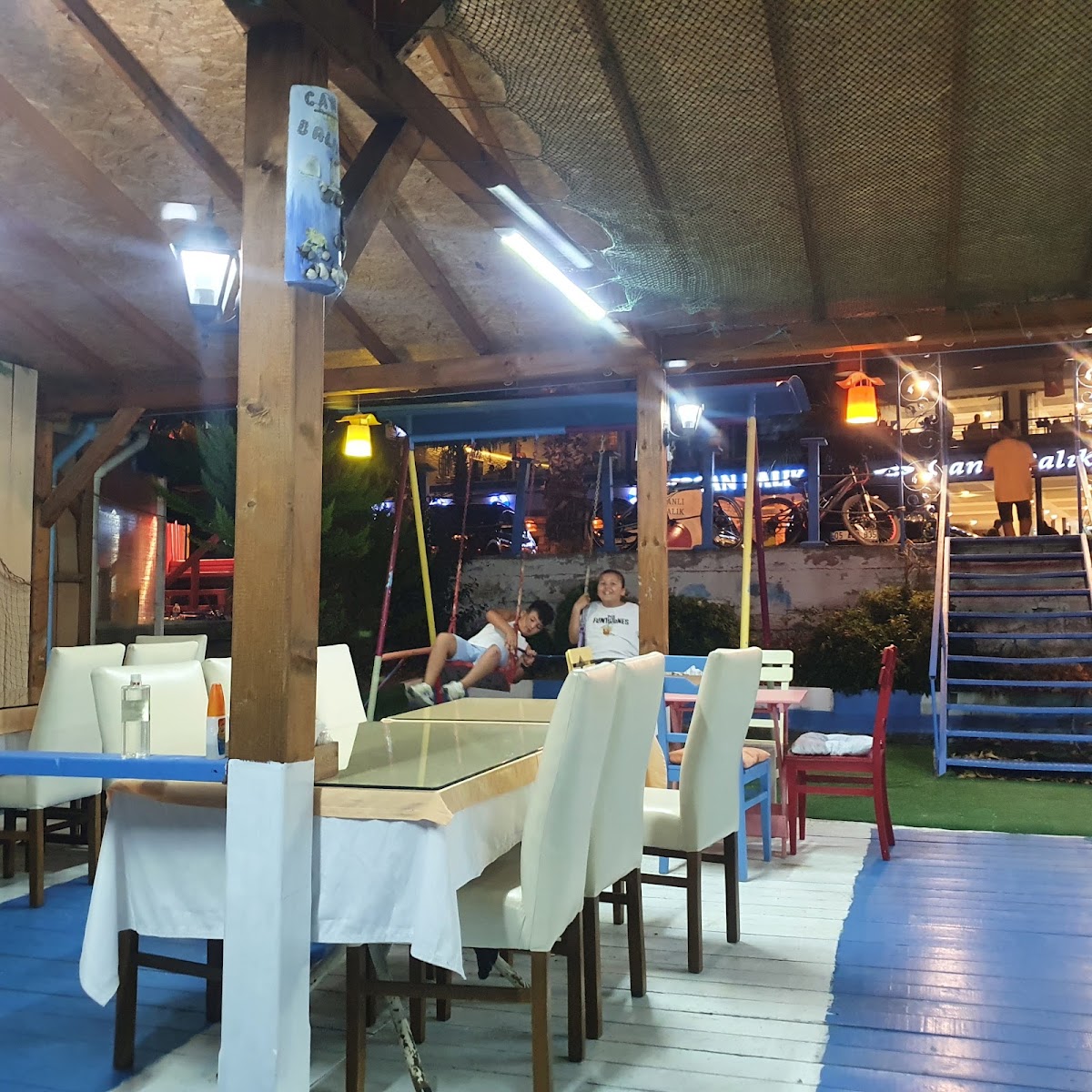Yakakent Canlı Balık Aile Lokantası Şenol’un Yeri — photo 5