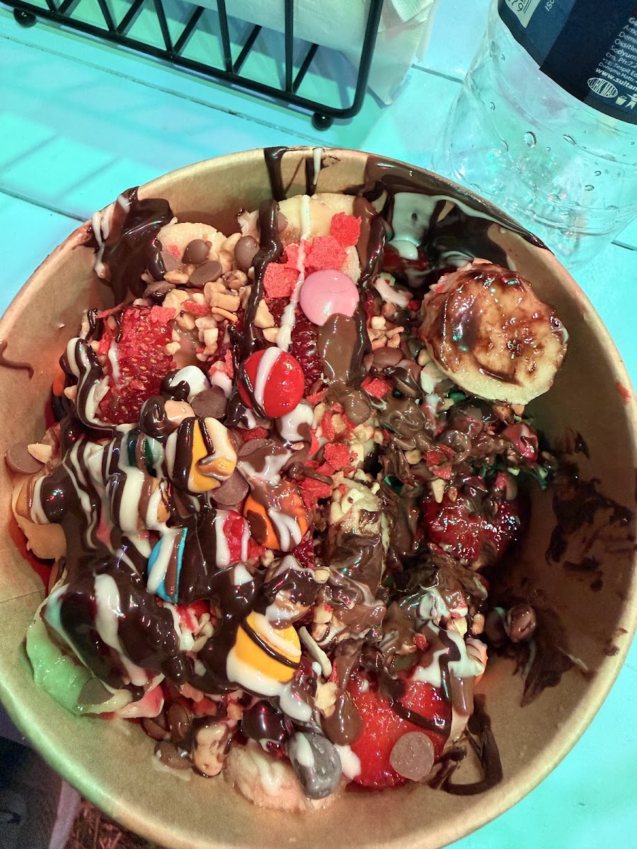YALI WAFFLE LAPSEKİ — photo 3