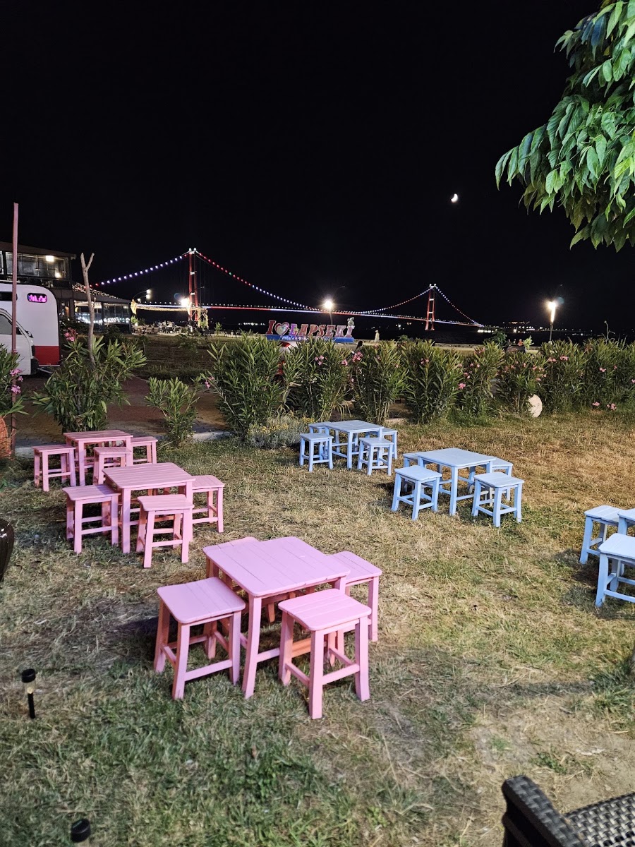 YALI WAFFLE LAPSEKİ — photo 4