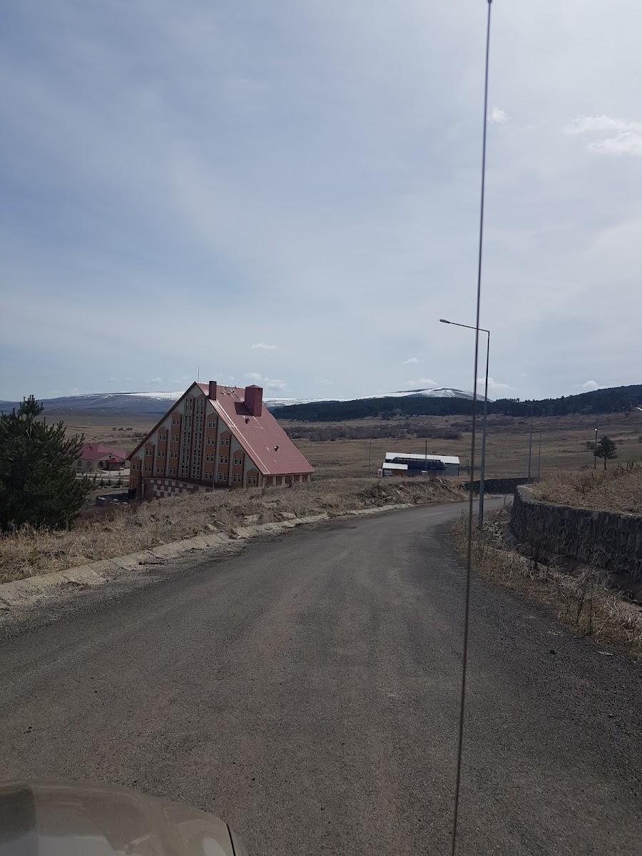 YALNIZÇAM OTEL — fotoğraf 2