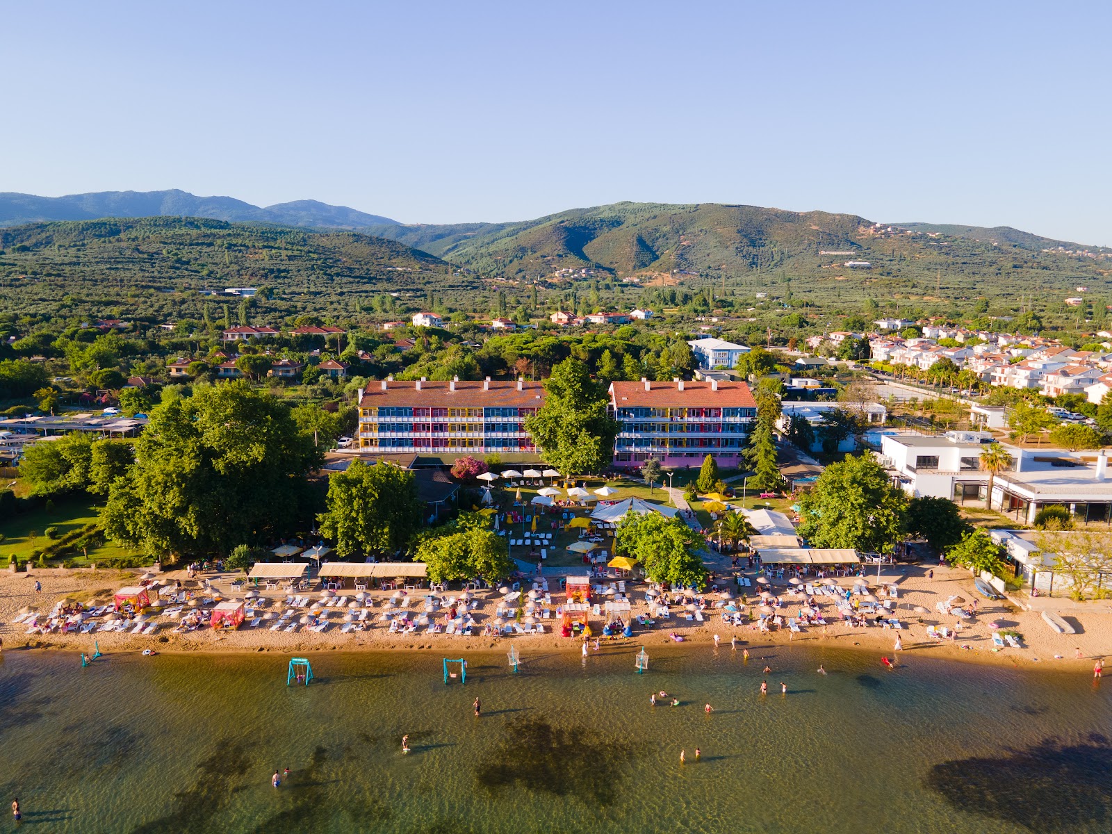 Yaman beach hotel — photo
