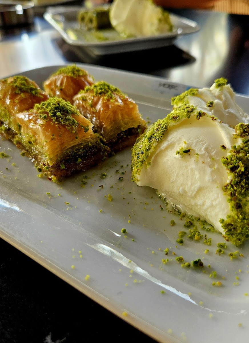 Yaşar Ice Dondurma — fotoğraf 4