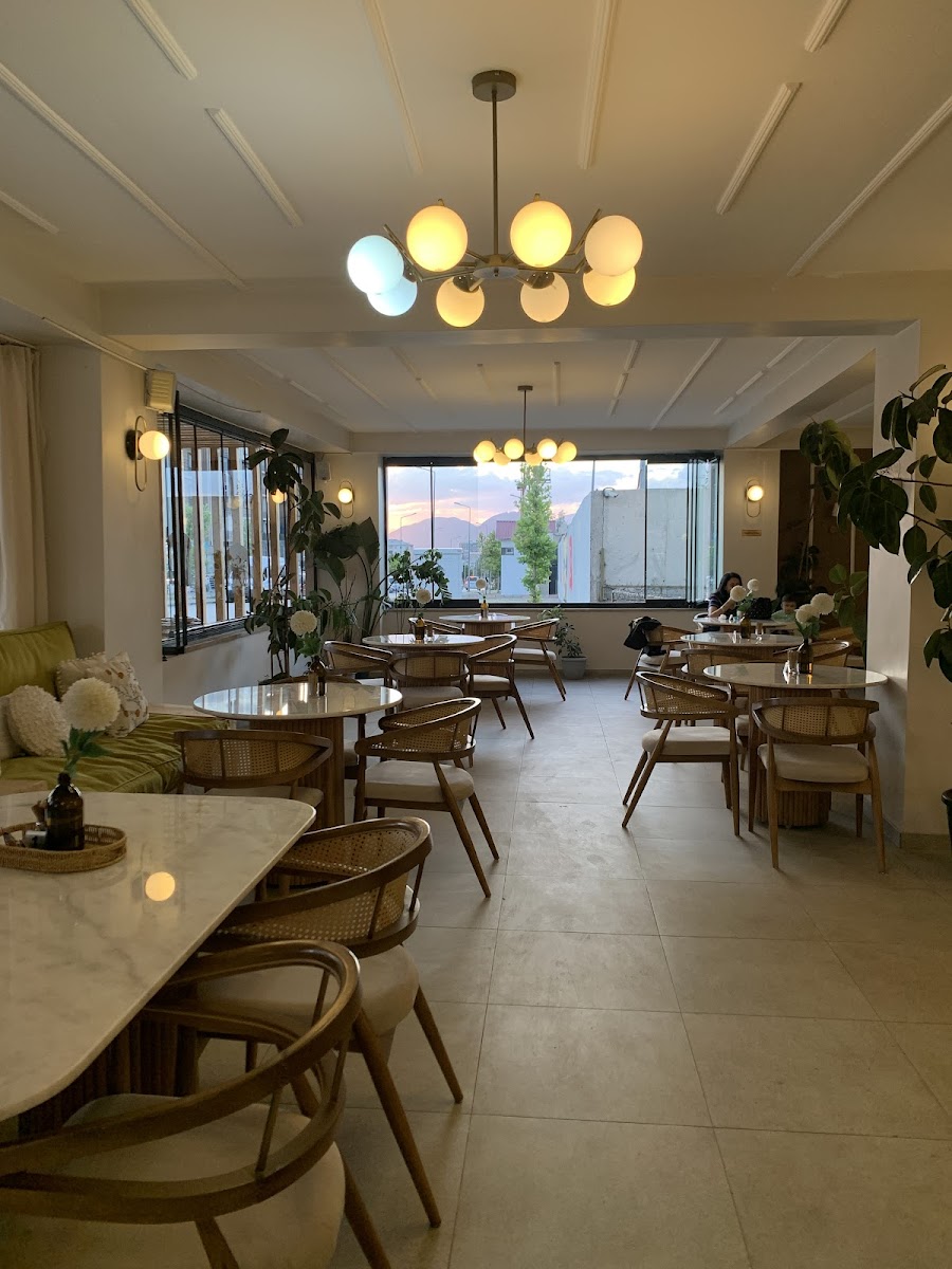 Yasemin Aile Çay Bahçesi (Yasemin Coffee And Garden) — fotoğraf 4