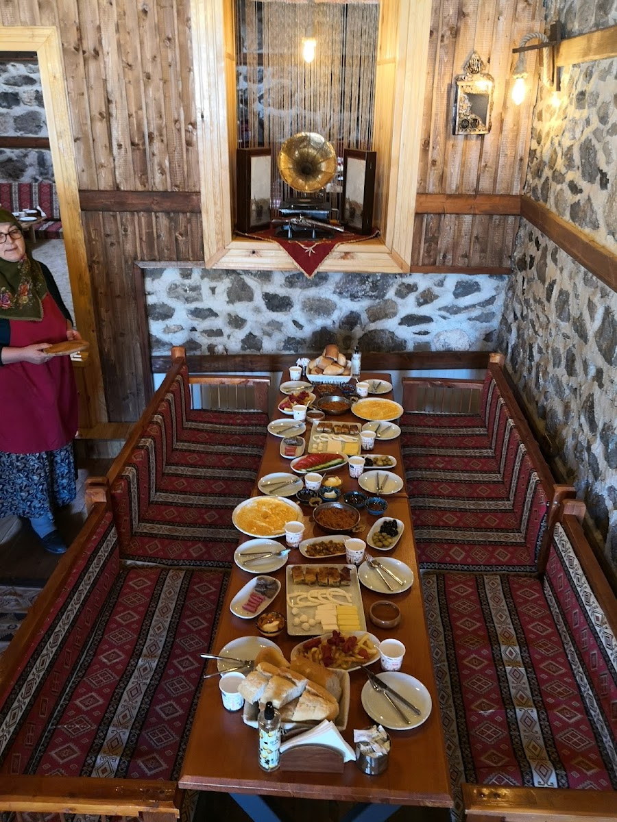 YAVİLİOĞLU KONAĞI — fotoğraf 5