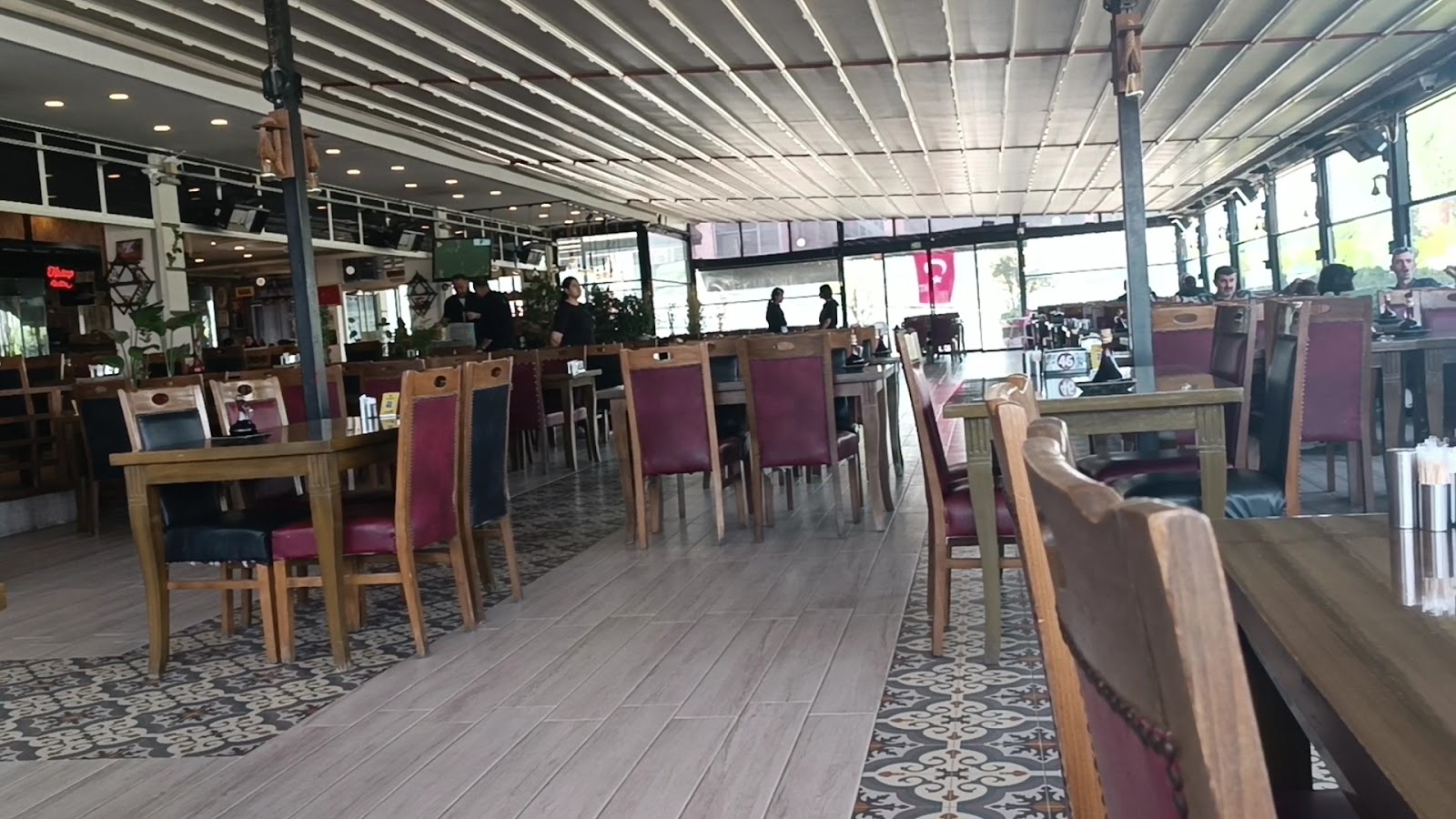 Yedi Kardeşler Restoran Kebap ve Lahmacun — fotoğraf 3