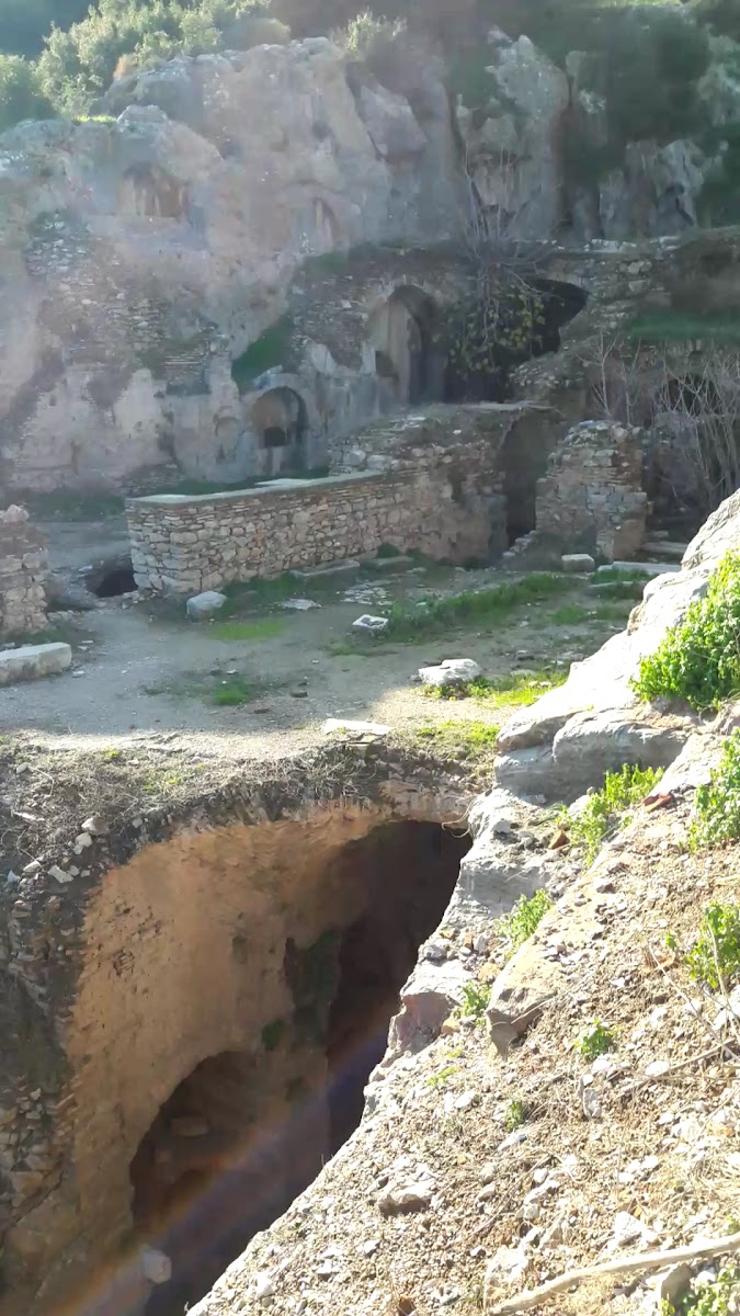 Yedi Uyurlar Mağarası - Selçuk — photo 3