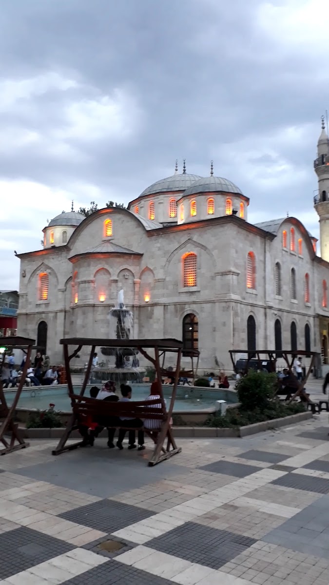 Yeni Cami - Hacı Yusuf Taş — fotoğraf 3
