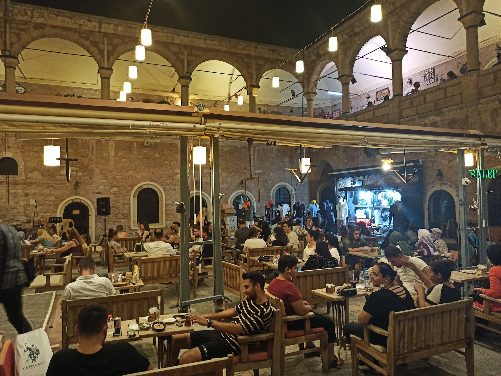 Yeni Han — fotoğraf