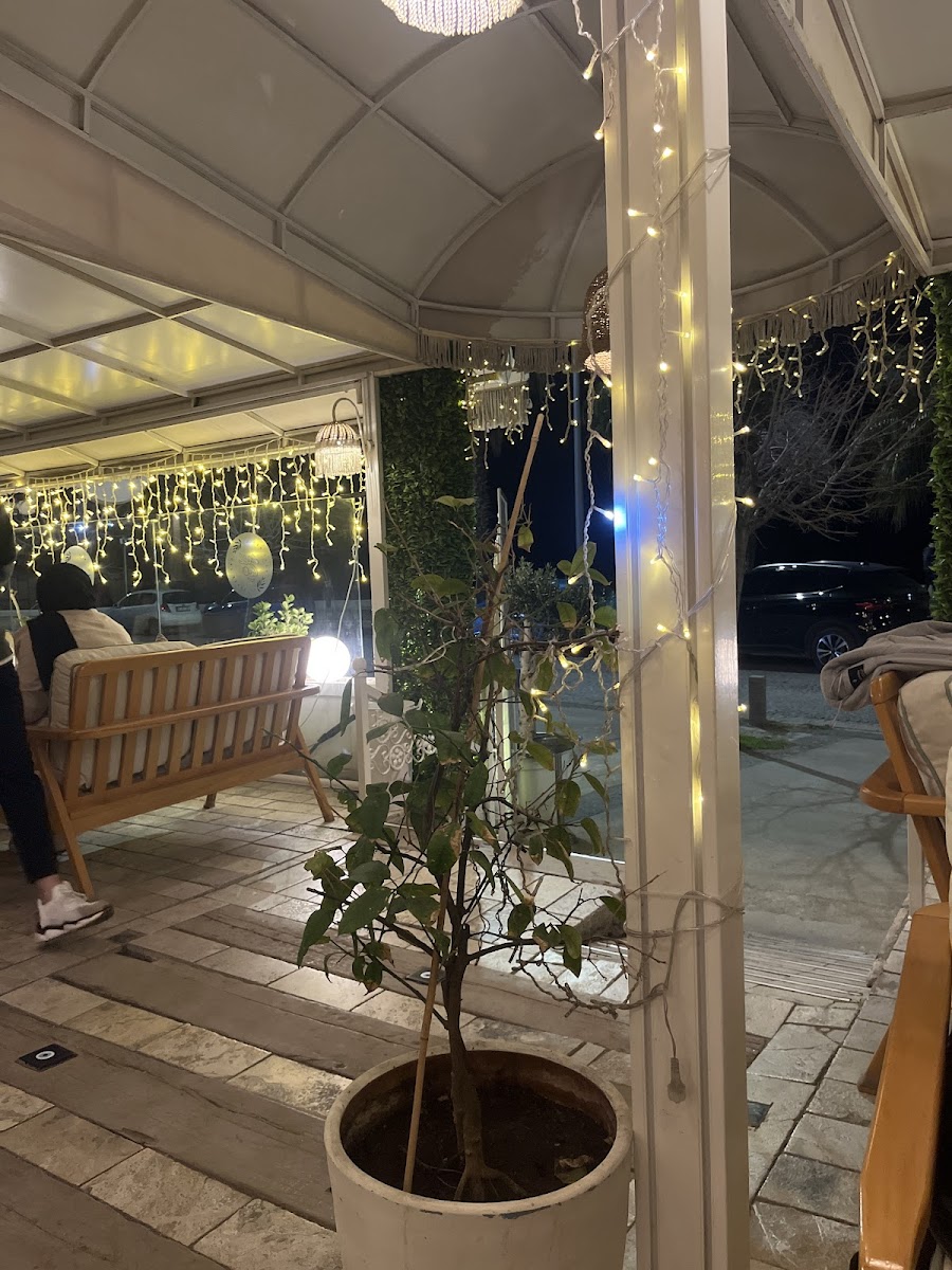 Yeni Nesil Millet Çay Bahçesi — fotoğraf 2