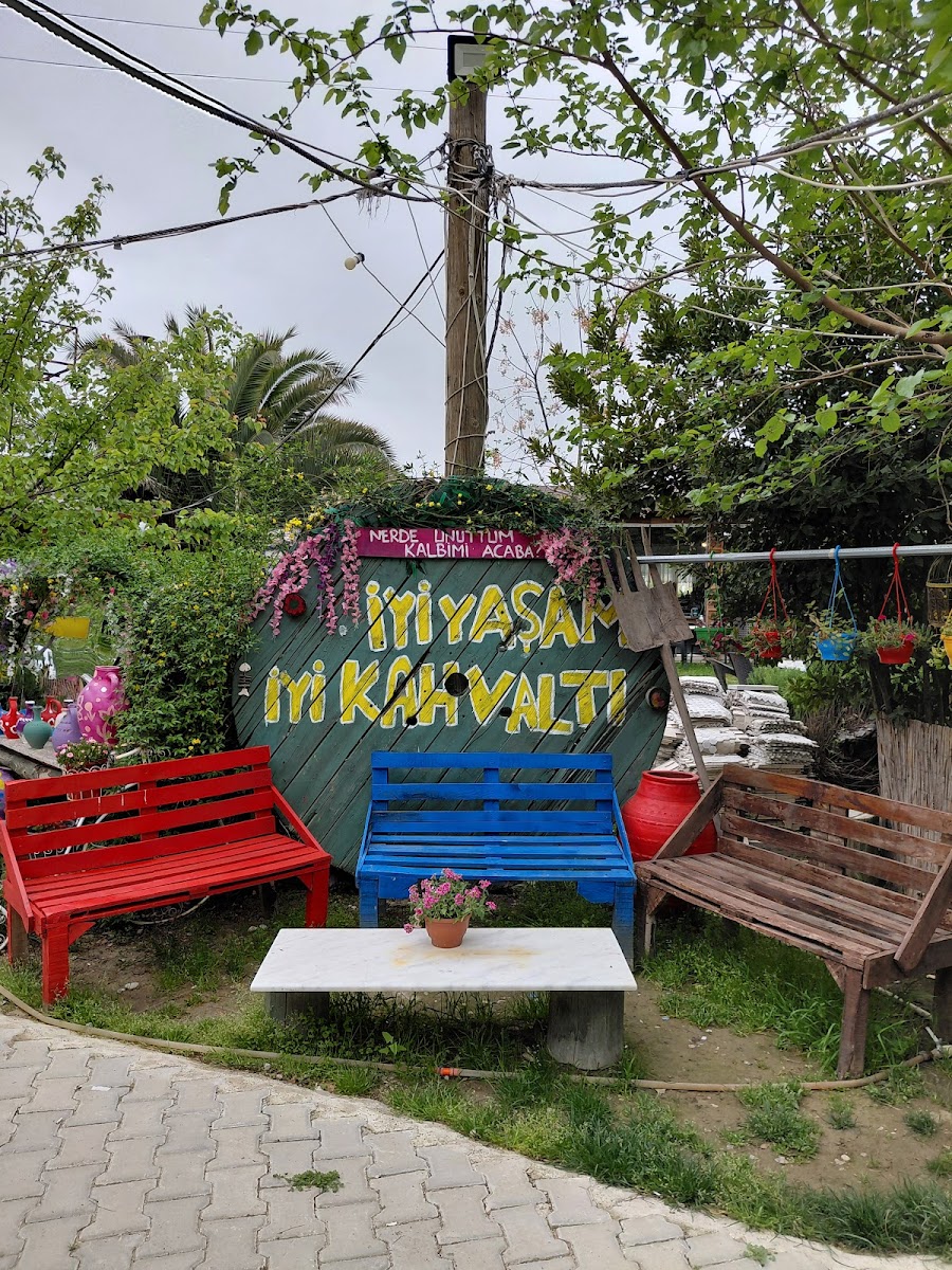 Yeşilbahçe Köy Kahvaltısı - Serpme - Denizli’nin En İyi Kahvaltıcısı- Köy Kahvaltısı -Denizli kahvaltı mekanı -PİŞİ — fotoğraf 2