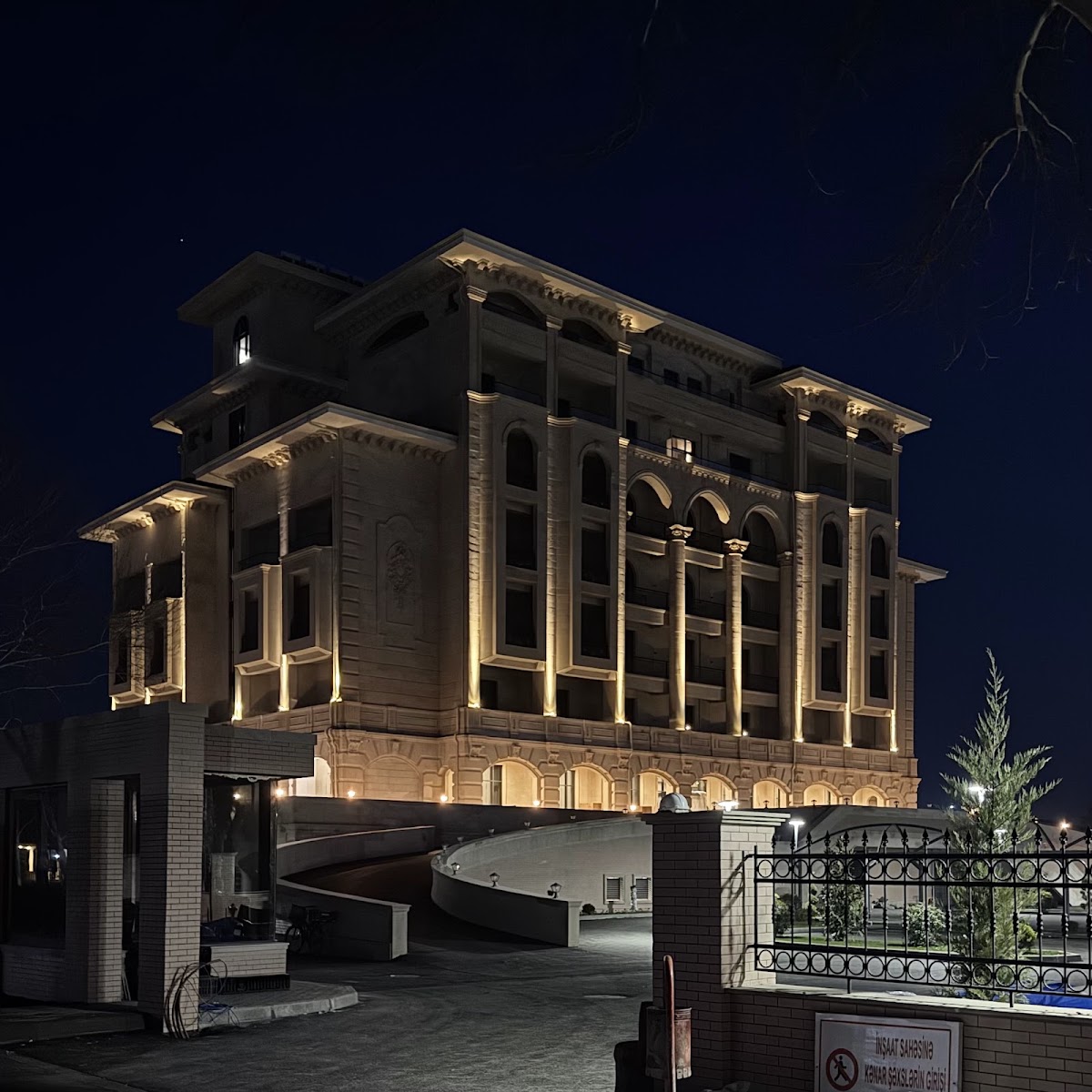 Yevlakh City Hotel — photo
