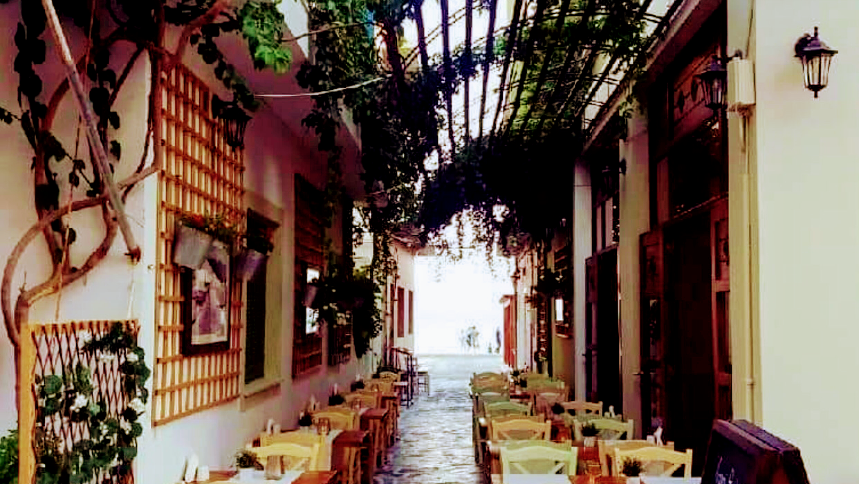 Yianni restaurant — photo 2
