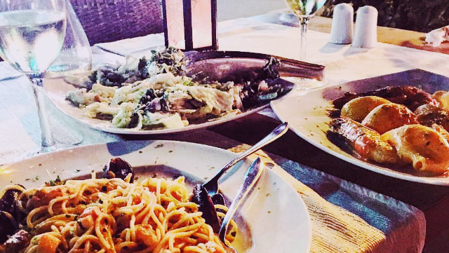 Yianni restaurant — photo 4