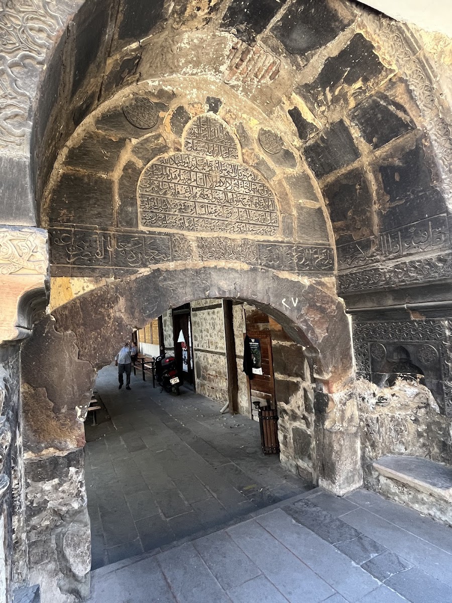 Yılanlı Cami — fotoğraf
