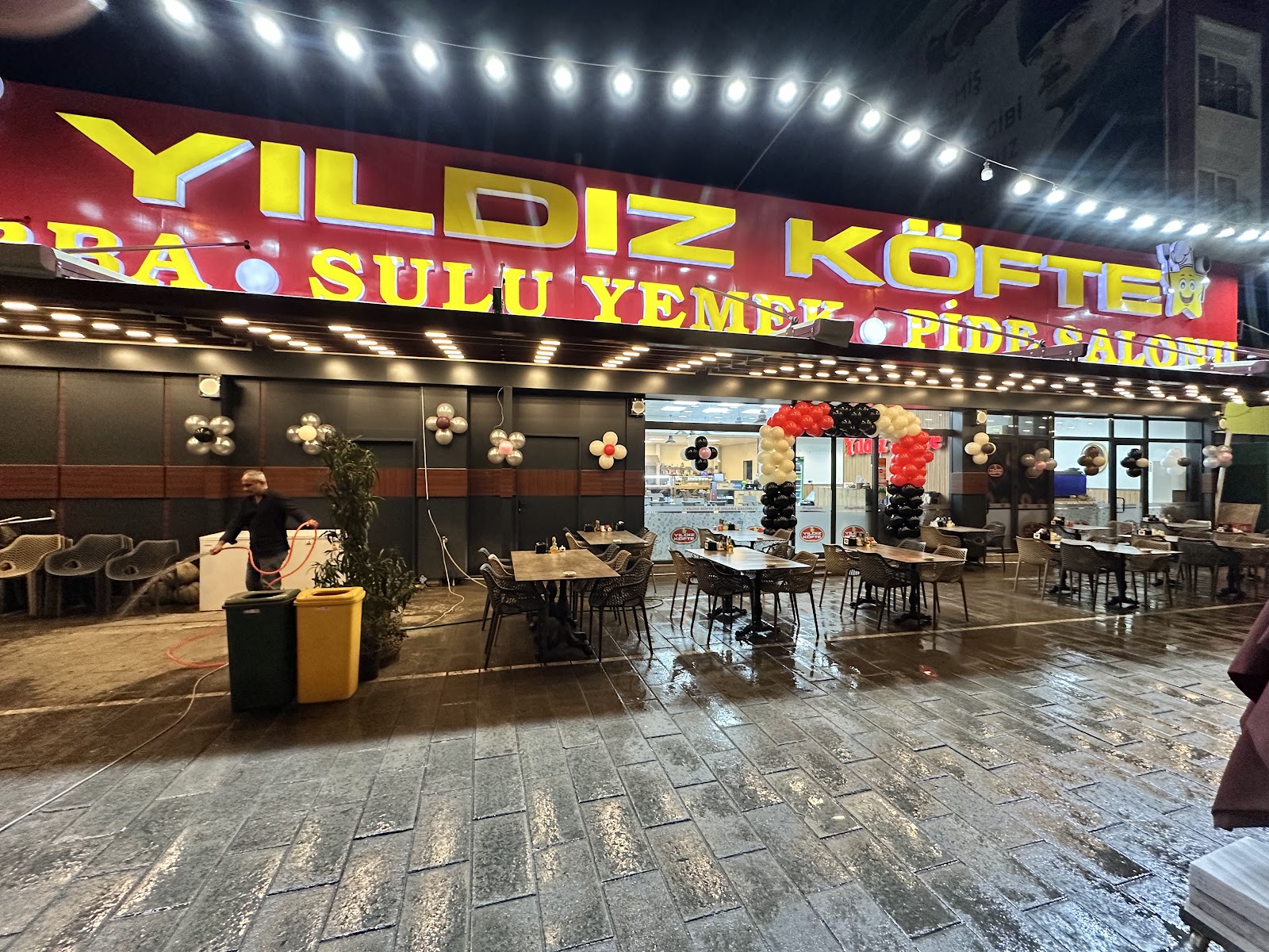 Yıldız Köfte Ve Izgara Salonu - Ünlü Çine Köftesi — fotoğraf