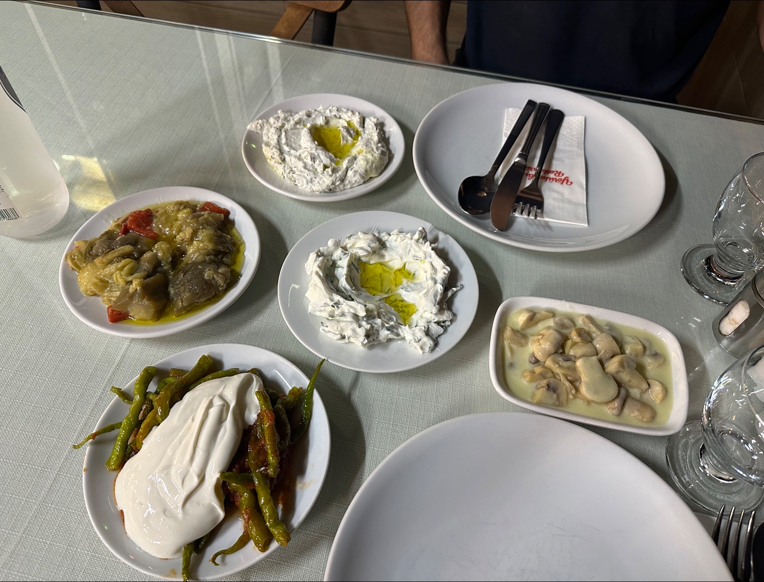 Yörükoğlu Restaurant — photo 2