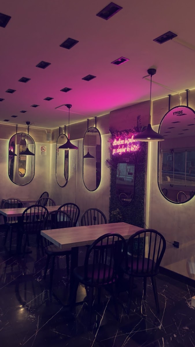 Y'Pide — fotoğraf