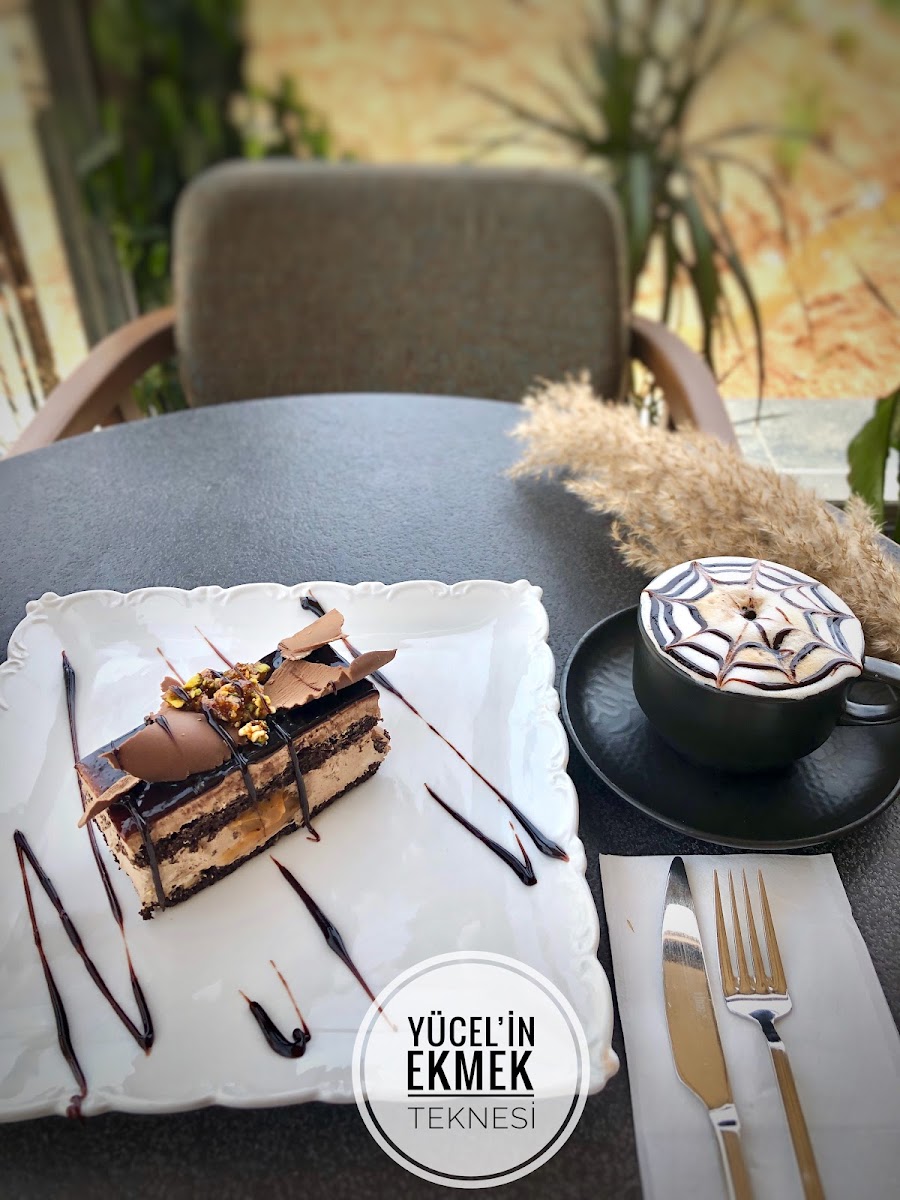 Yücel'in Ekmek Teknesi — fotoğraf 4