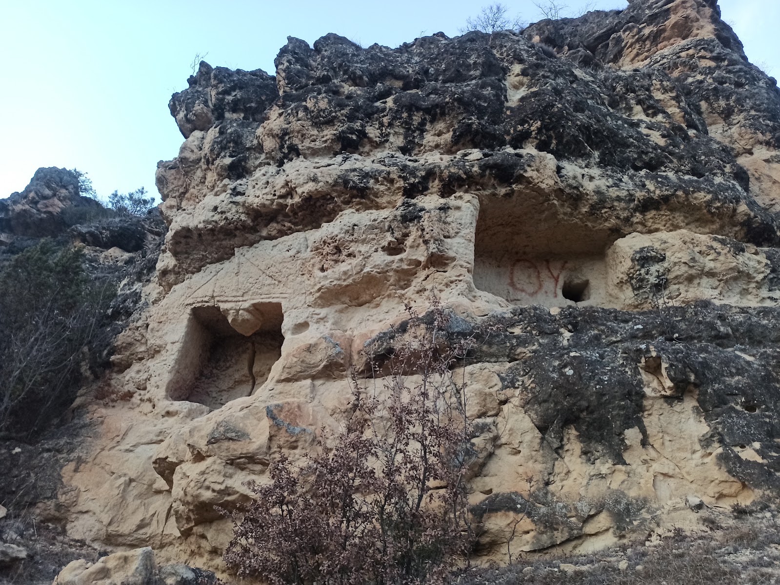 Yukarı Arım Kaya Mezarları — photo 2