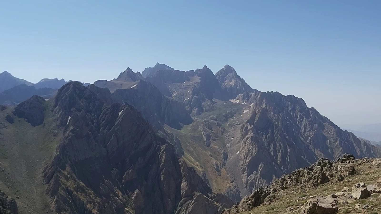 Yüksekova Çarşı Merkezi — fotoğraf 3