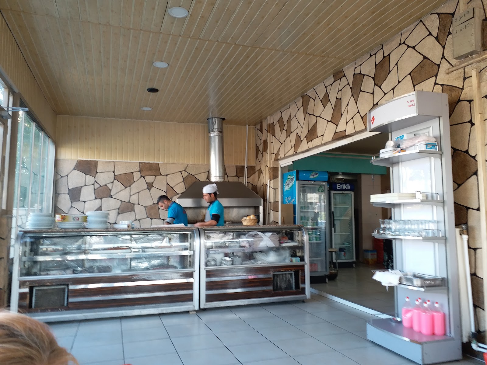 Z & S Köfte Kokoreç Salonu — photo 3
