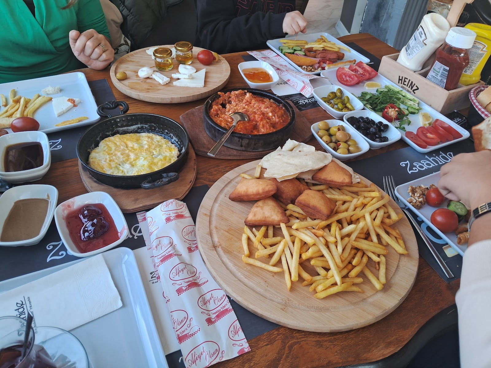 ZAAHİDE CAFE RESTORANT — fotoğraf