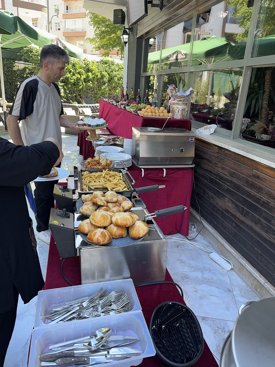 ZAAHİDE CAFE RESTORANT — fotoğraf 2