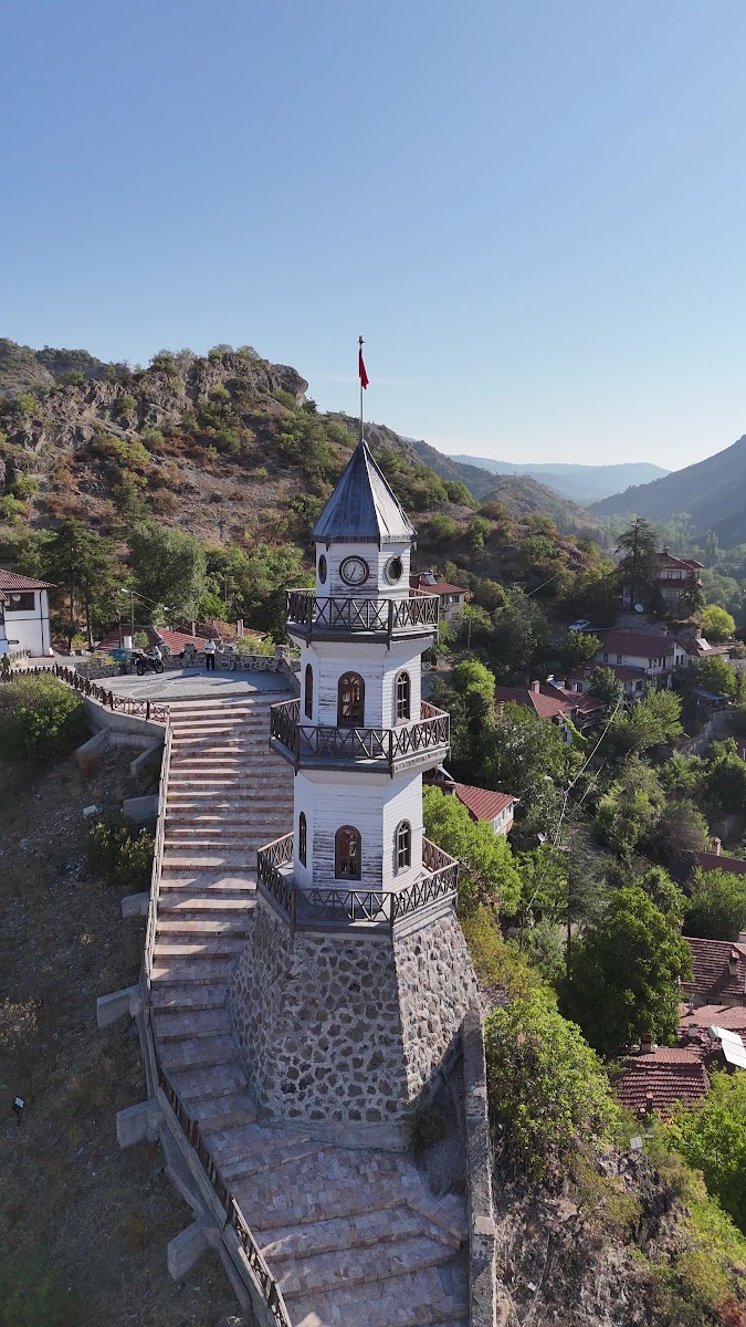 Zafer Kulesi — fotoğraf 3