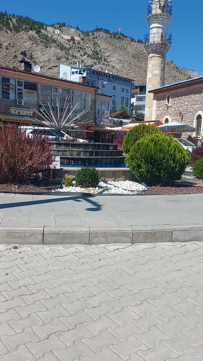 Zara Merkez Camii — photo 3