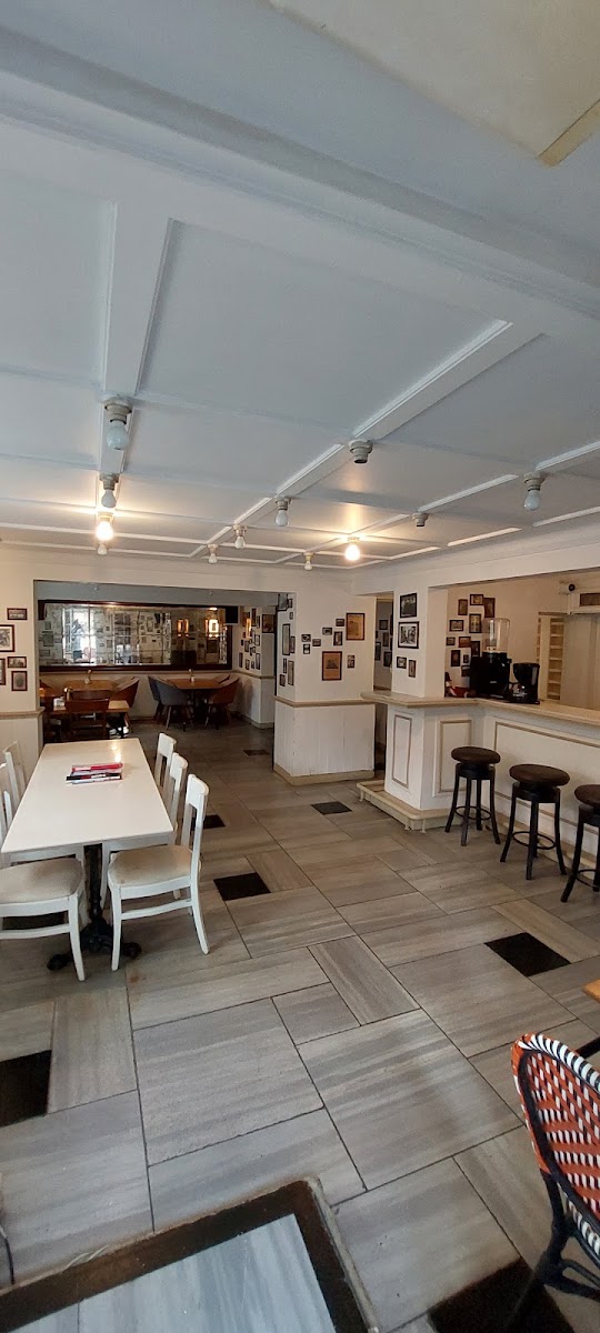 Zarifi Restaurant — photo 7
