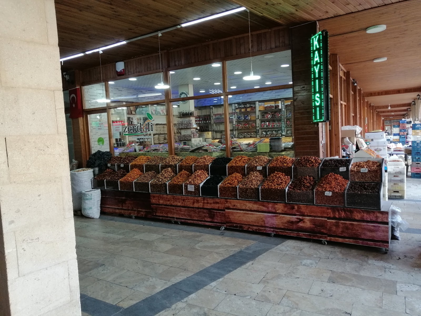 Zerdali Kayısı Kuruyemiş — fotoğraf