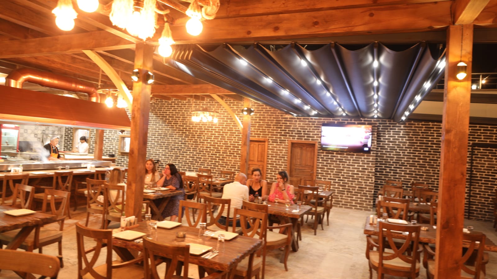 Zest Hookah Lounge — fotoğraf 5